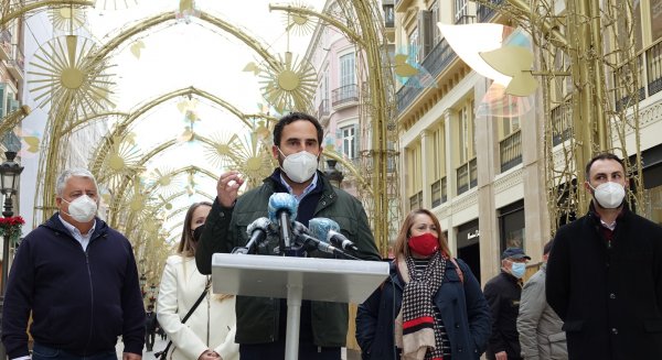 PSOE exige la elaboración urgente de un plan de emergencia para controlar el aforo en Calle Larios