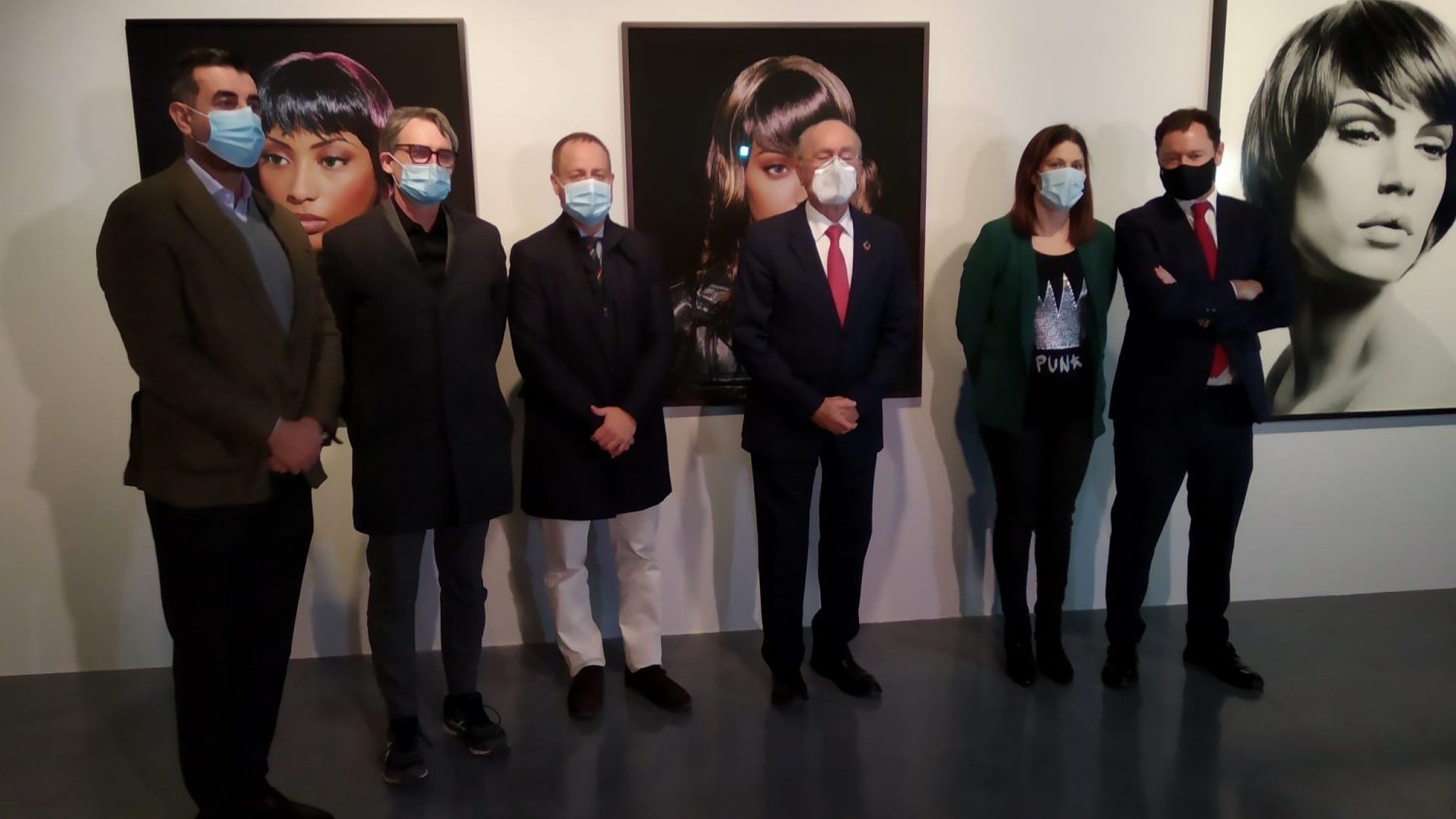 De la Torre presenta una exposición de fotografías contemporáneas llamada “Dar la cara”