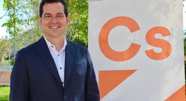 Ciudadanos Málaga presenta mociones en los ayuntamientos para reconocer la ayuda a domicilio