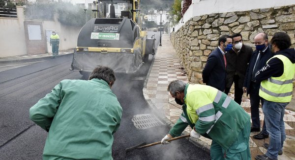 Antequera inicia la repavimentación de 17.120 m2 de vías públicas nuevo Plan Municipal de Asfaltos