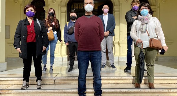 Podemos e IU reclaman al Pleno municipalizar el servicio de ayuda a domicilio para las trabajadoras