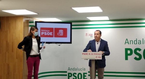 PSOE Málaga realiza actividades relacionadas con el Día Internacional contra la Violencia de Género