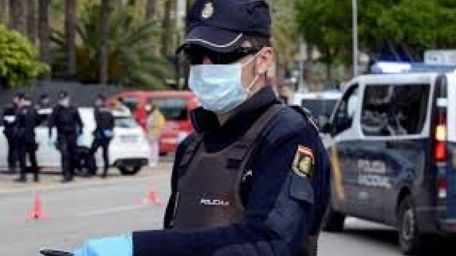 Policía Nacional libera en Vélez-Málaga a un hombre retenido tres días en su casa y detiene al presunto captor