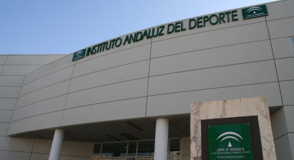 La Junta celebrará tres convocatorias de examen de acceso a las titulaciones de embarcaciones de recreo en 2023