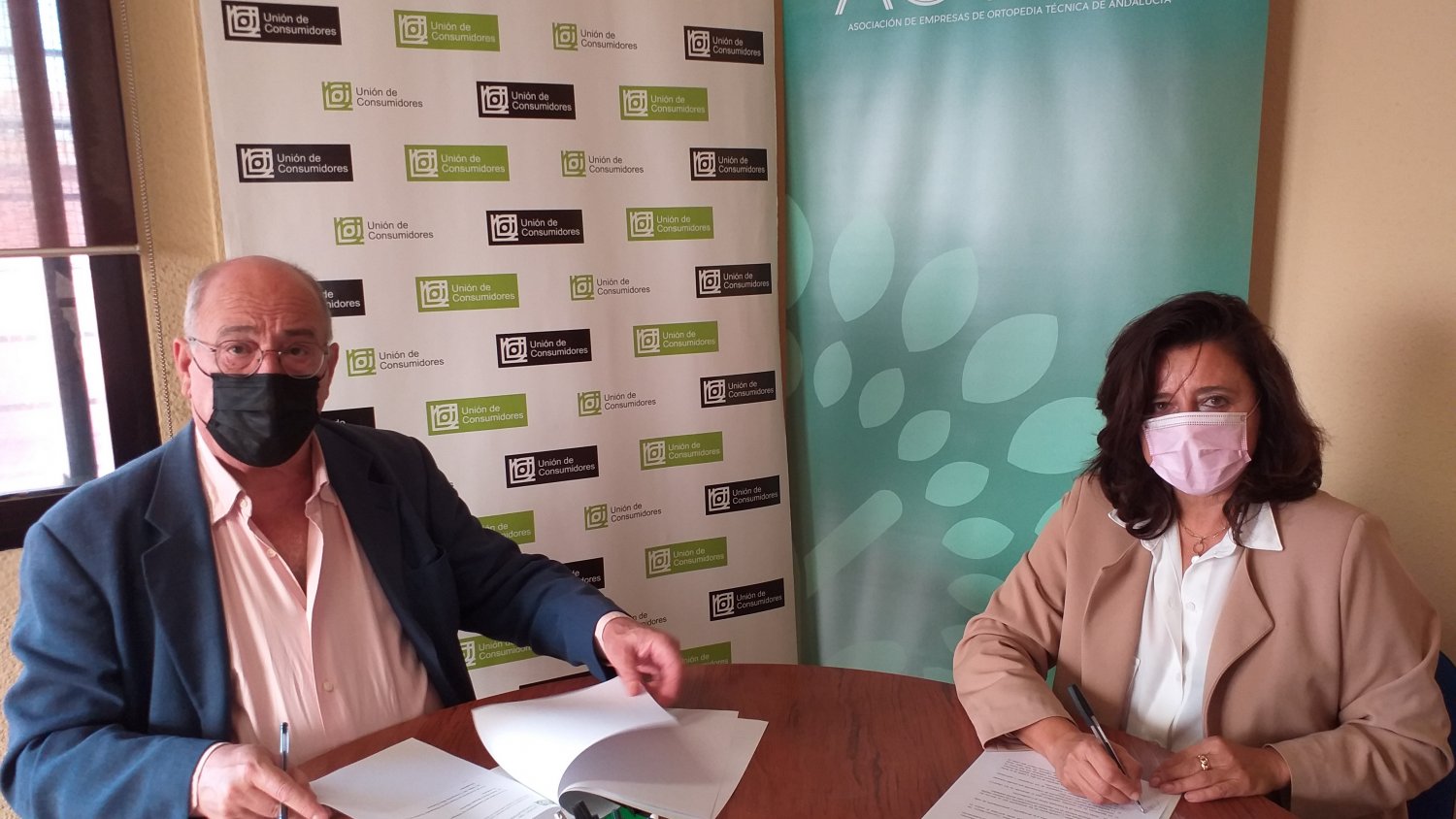 La Unión de Consumidores de Málaga y ASOAN firman un acuerdo para trabajar las prestaciones de prótesis