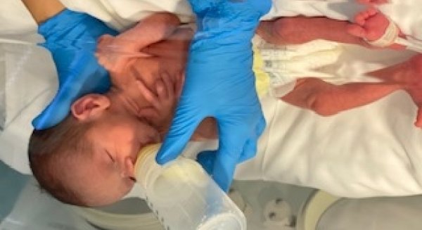 El Hospital Vithas Málaga se une al Día Mundial del Nacimiento Prematuro y el problema de la prematuridad