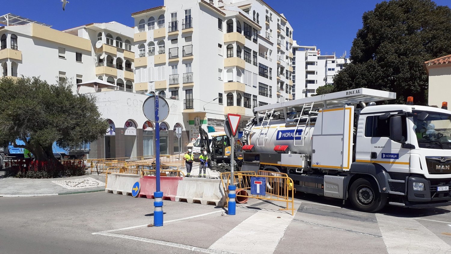 Estepona mantiene la mejora de agua y ejecuta obras en la red por 22,7 millones de euros hasta 2030