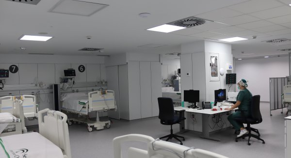 El Hospital Clínico pone en marcha la nueva Observación de Urgencias en el pabellón B