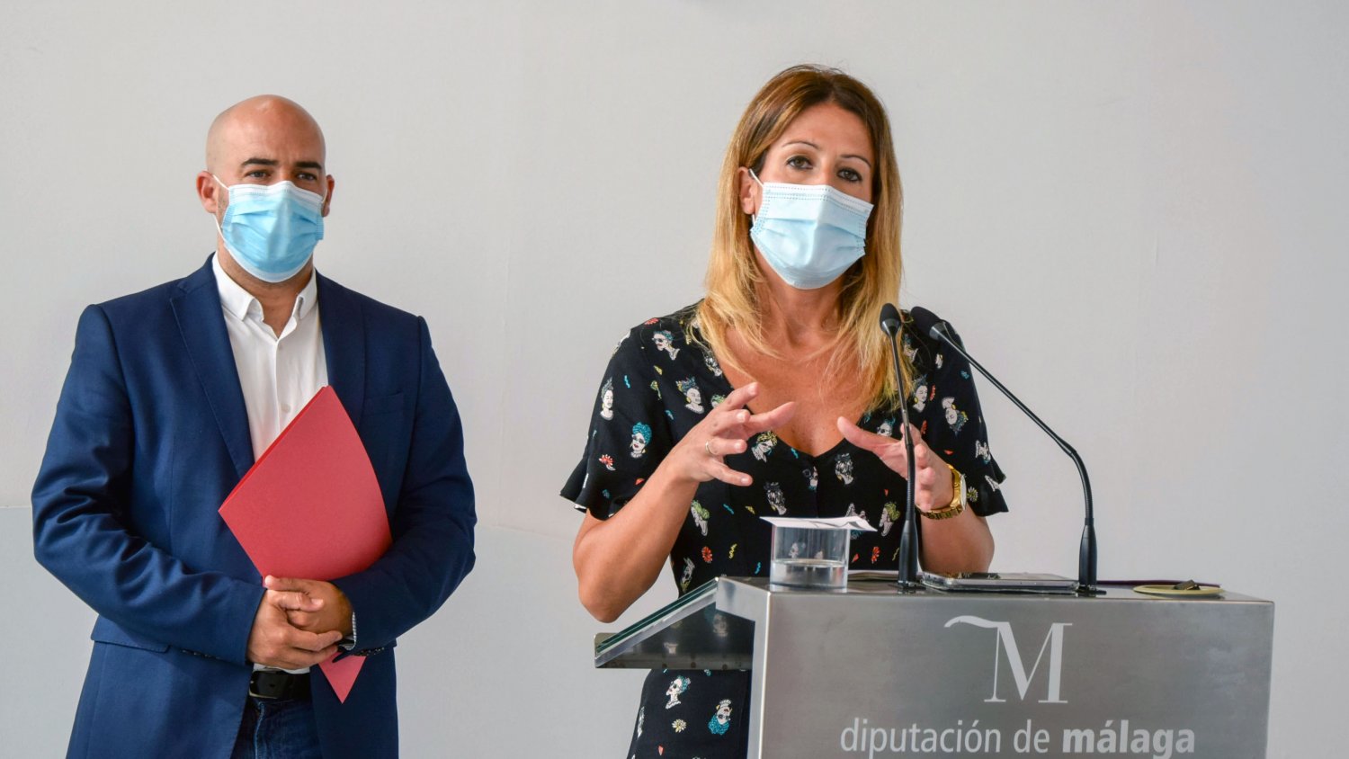 PSOE solicita a la Junta que estudie la creación de un Consorcio Comarcal de Transportes en la Axarquía