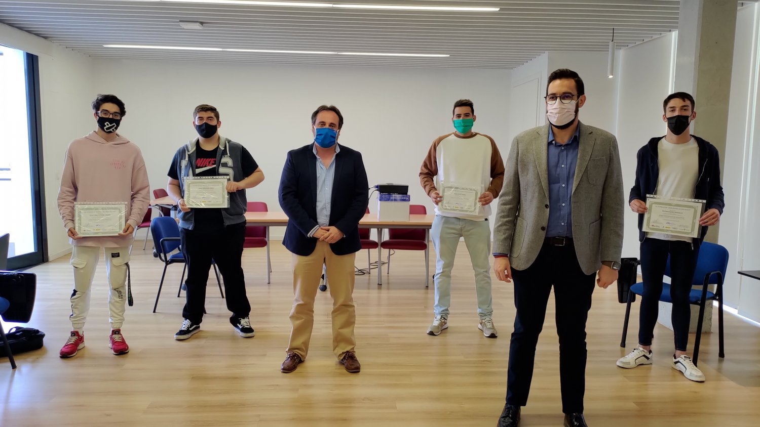 Los Servicios Sociales de Vélez-Málaga continúan formando a personas en situación de vulnerabilidad