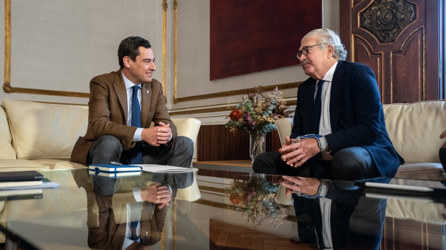 Moreno se reúne con el consejero delegado de Endesa para abordar inversiones
