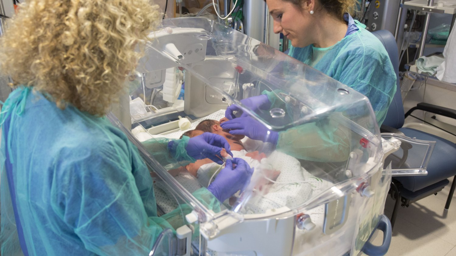 El Hospital Clínico de Málaga convoca un concurso de relatos para celebrar el Día Mundial del Prematuro