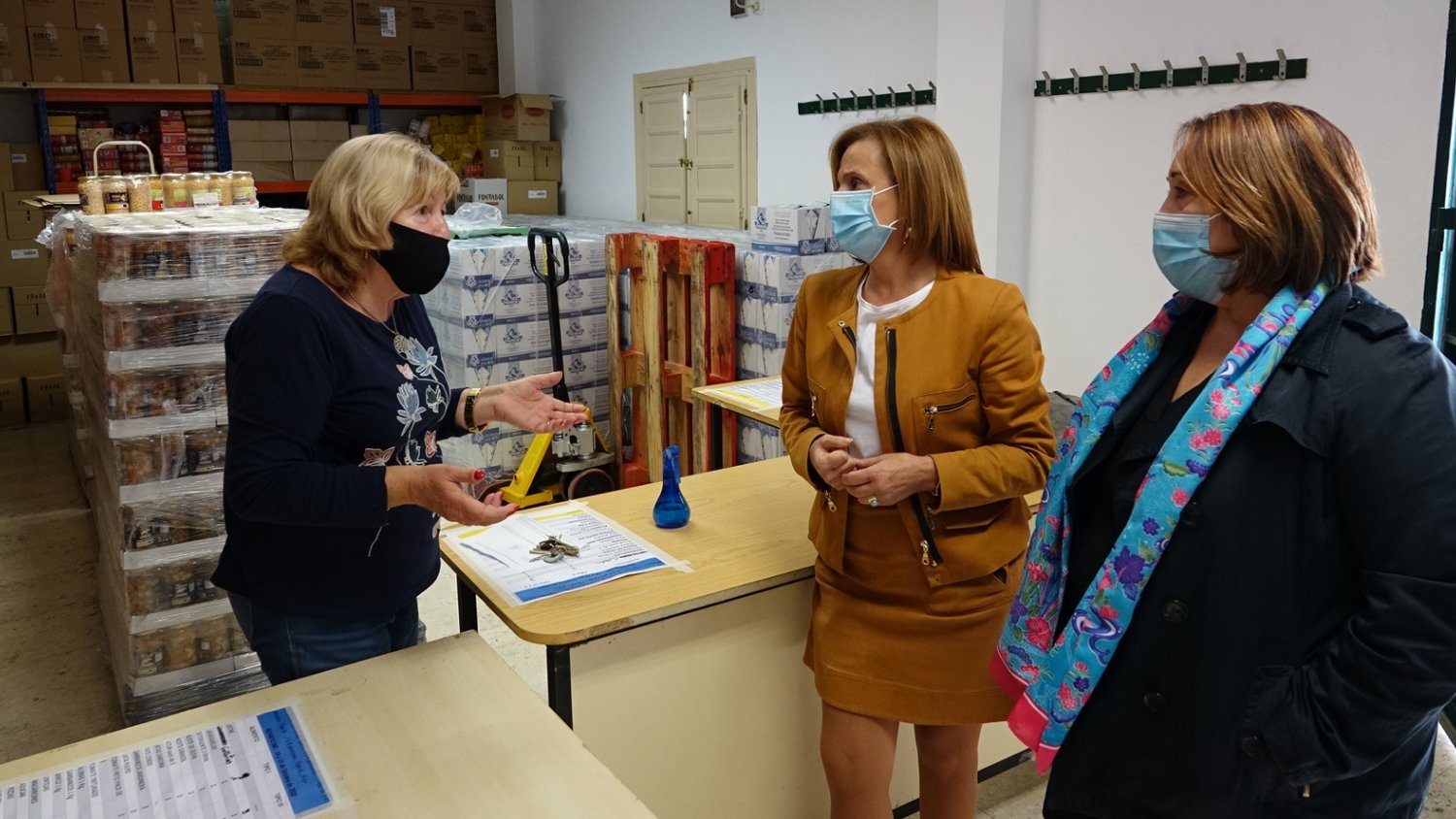 PSOE pide al Ayuntamiento que reduzca los gastos de navidad y los destine a gastos sociales