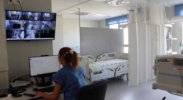 El Clínico pone en marcha la Unidad de Cuidados Respiratorios Intermedios a cargo de Neumología