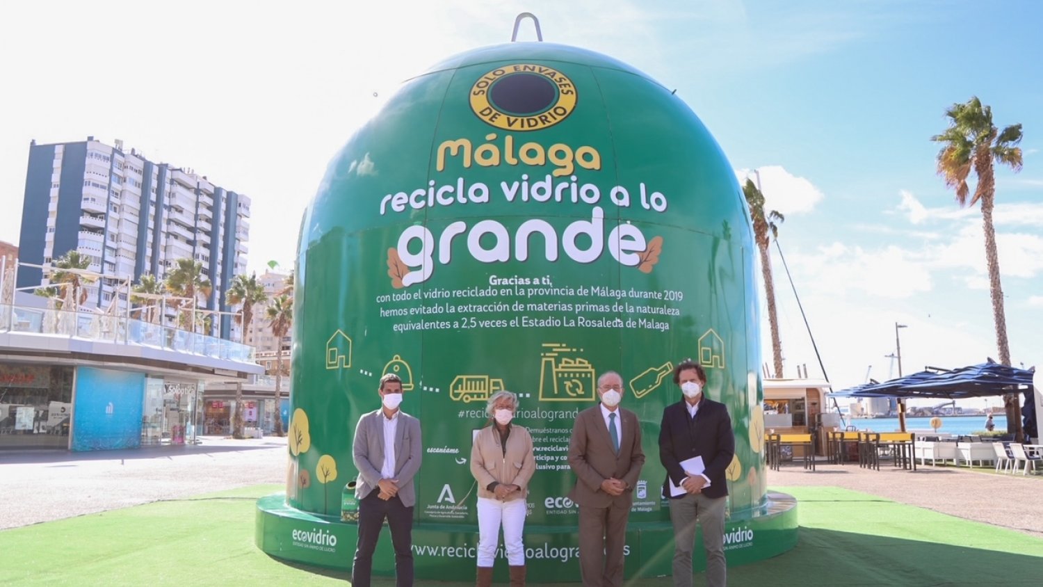 Málaga acoge la campaña ‘Andalucía recicla vidrio a lo grande’ para sensibilizar a la población con el reciclaje