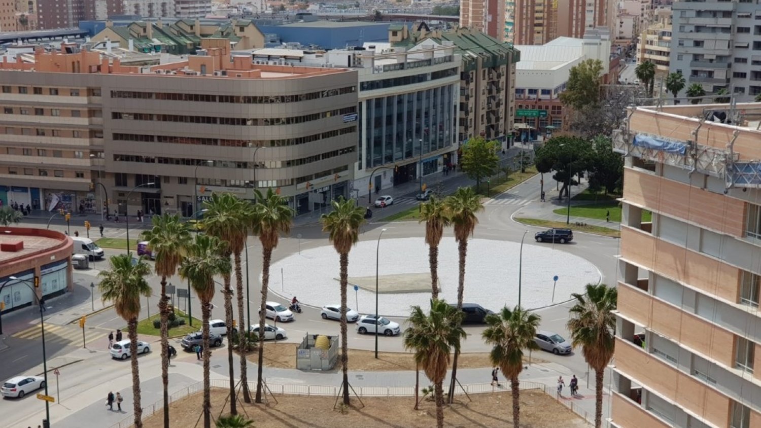 La Junta adjudica por 622.556 euros la obra de urbanización de la Plaza de la Solidaridad de Málaga