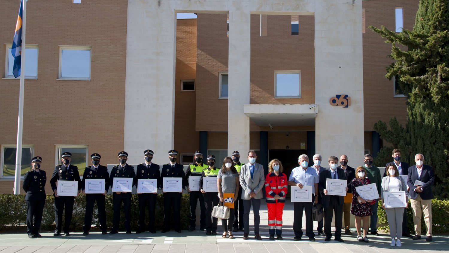 El 061 distingue a 14 personas por su especial intervención en casos de emergencias en Málaga