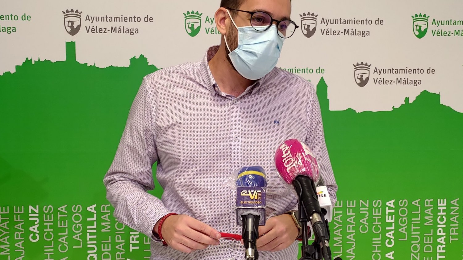 Vélez-Málaga realiza mejoras en los cementerios municipales y refuerza las medidas de seguridad