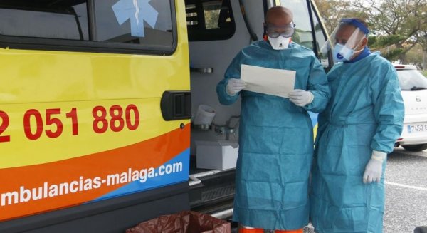 La ciudad malagueña registra otros cuatro fallecidos por COVID y 241 positivos por PCR