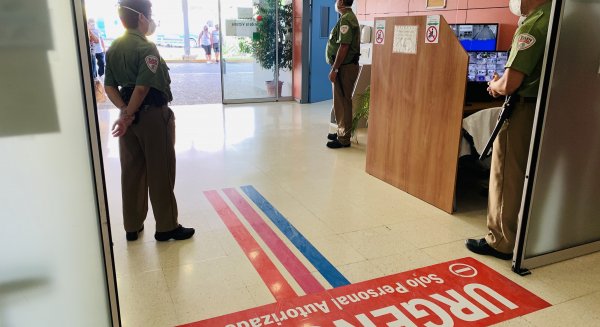 El Hospital Virgen de la Victoria refuerza el control de acceso en todos sus centros