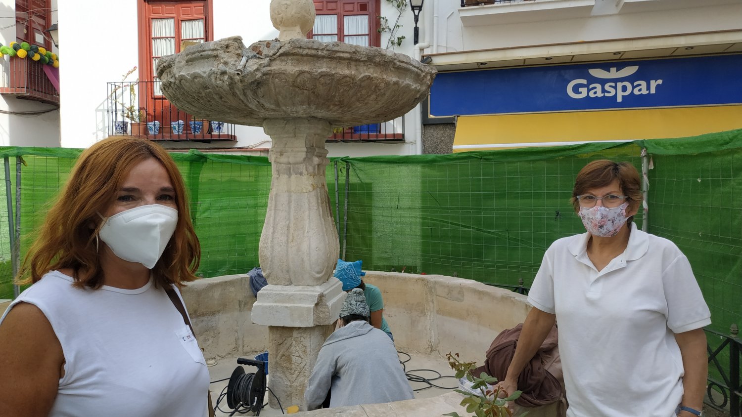 El Ayuntamiento de Vélez-Málaga inicia los trabajos de restauración de la fuente de San Francisco