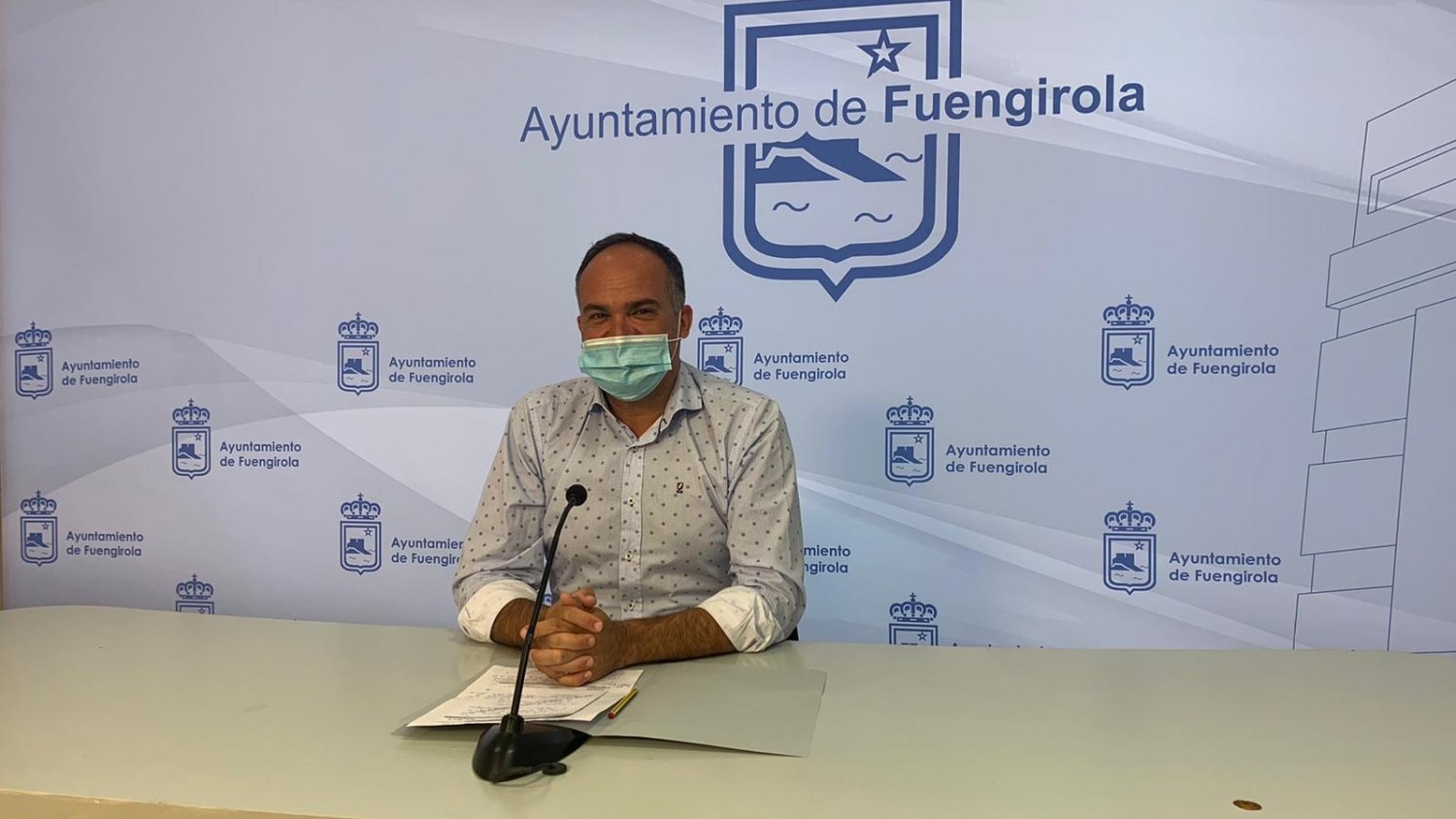 Fuengirola refuerza la desinfección de instalaciones municipales y la desratización de los espacios públicos