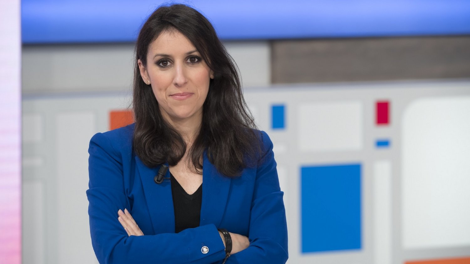 Ana Bernal presenta su ensayo ‘No manipuléis el feminismo’ en la biblioteca ‘Manuel Altolaguirre’