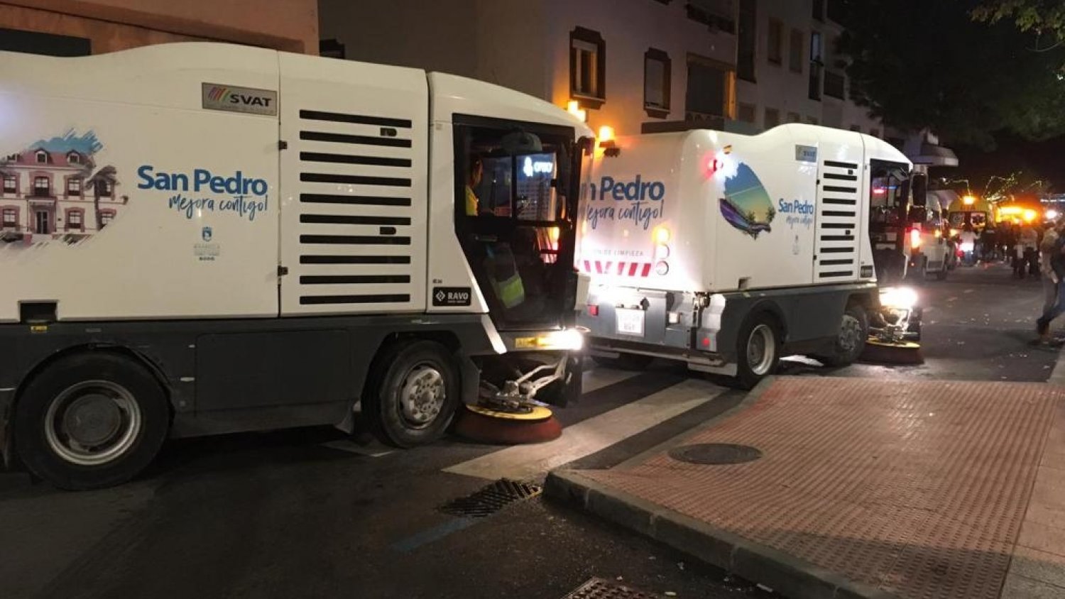 Un dispositivo de medio centenar de operarios limpiará tras el paso de las cabalgatas en Marbella