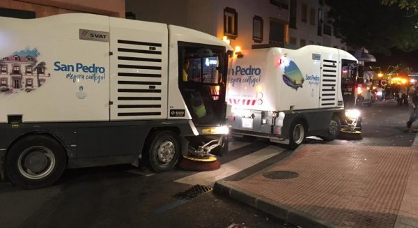 Un dispositivo de medio centenar de operarios limpiará tras el paso de las cabalgatas en Marbella