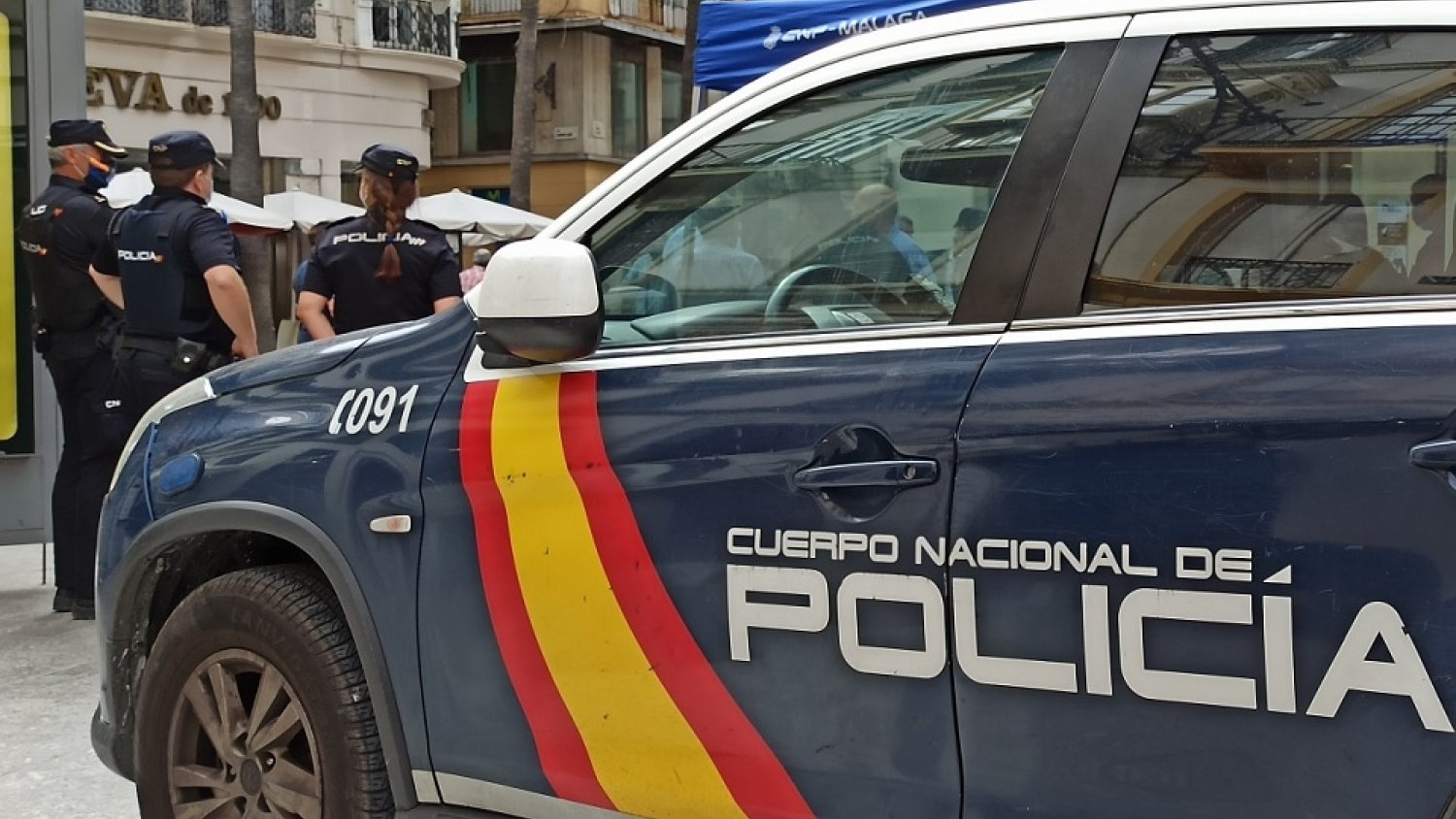 Policía Nacional detiene en Málaga dos hermanas por apuñalar en la espalda a una vecina durante una pelea
