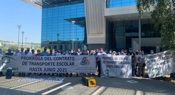 El concurso público de rutas de transporte escolar es impugnado por la APETAM en Málaga