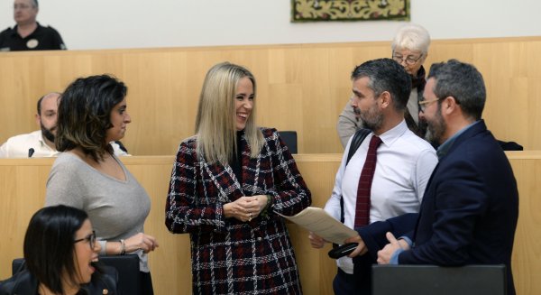 PSOE solicita a Diputación determinar quién realiza la limpieza extraordinaria por COVID en los colegios