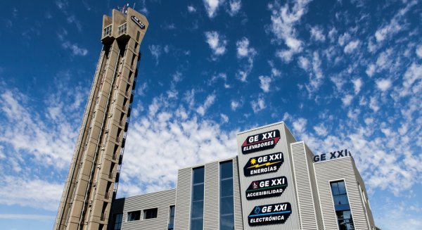 La Junta impulsa la modernización de la empresa malagueña `General Elevadores XXI´ con 67.130 euros