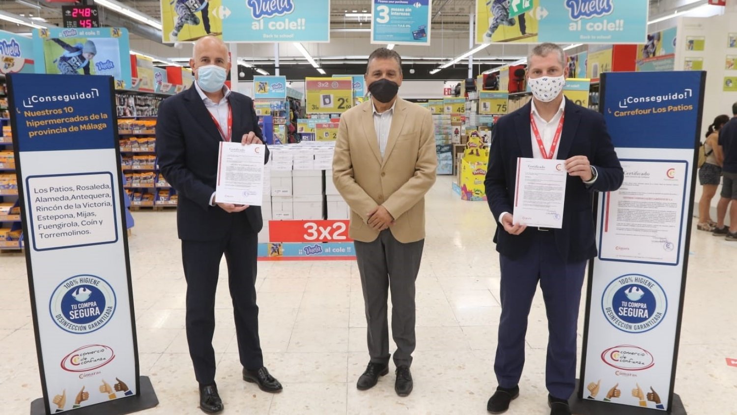 Carrefour recibe en todos sus hipermercados de Málaga el 'Sello Comercio de Confianza’