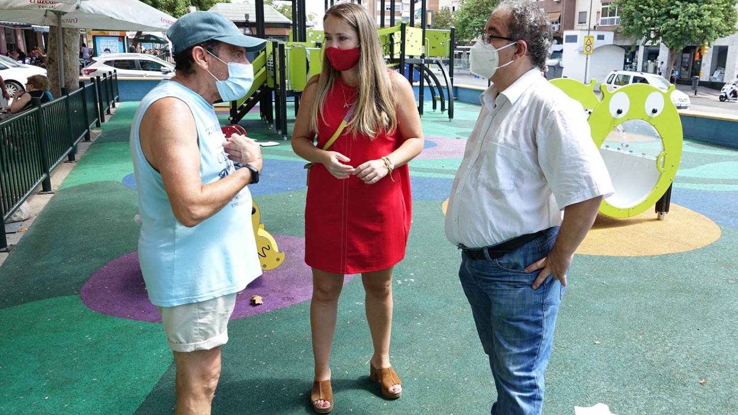 El PSOE denuncia un grave problema de plagas en las calles del distrito de Miraflores