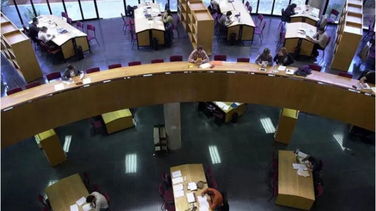La Biblioteca de la Universidad de Málaga reabre sus puertas tras las vacaciones de verano