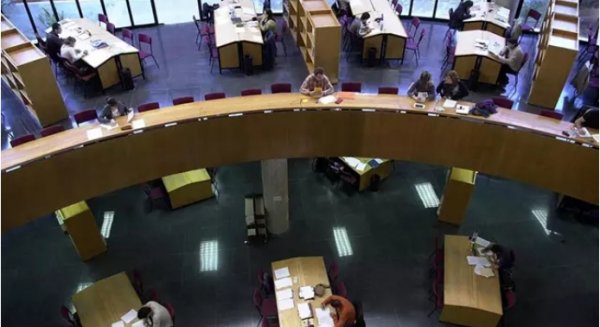 La Biblioteca de la Universidad de Málaga reabre sus puertas tras las vacaciones de verano