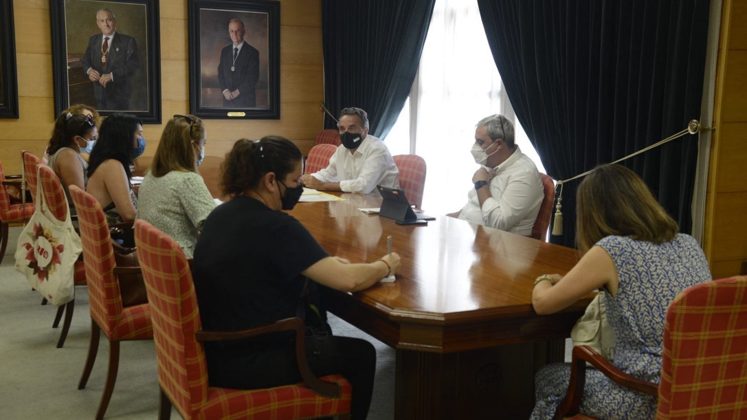 El alcalde de Torremolinos reclama a la Junta medidas urgentes para el inicio del curso escolar
