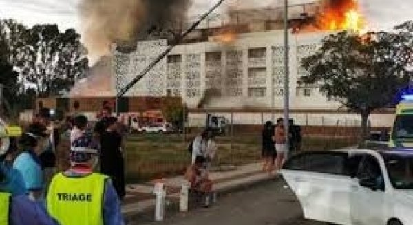 Un incendio en el hotel Sisu Boutique de Marbella deja a un fallecido y a nueve heridos leves