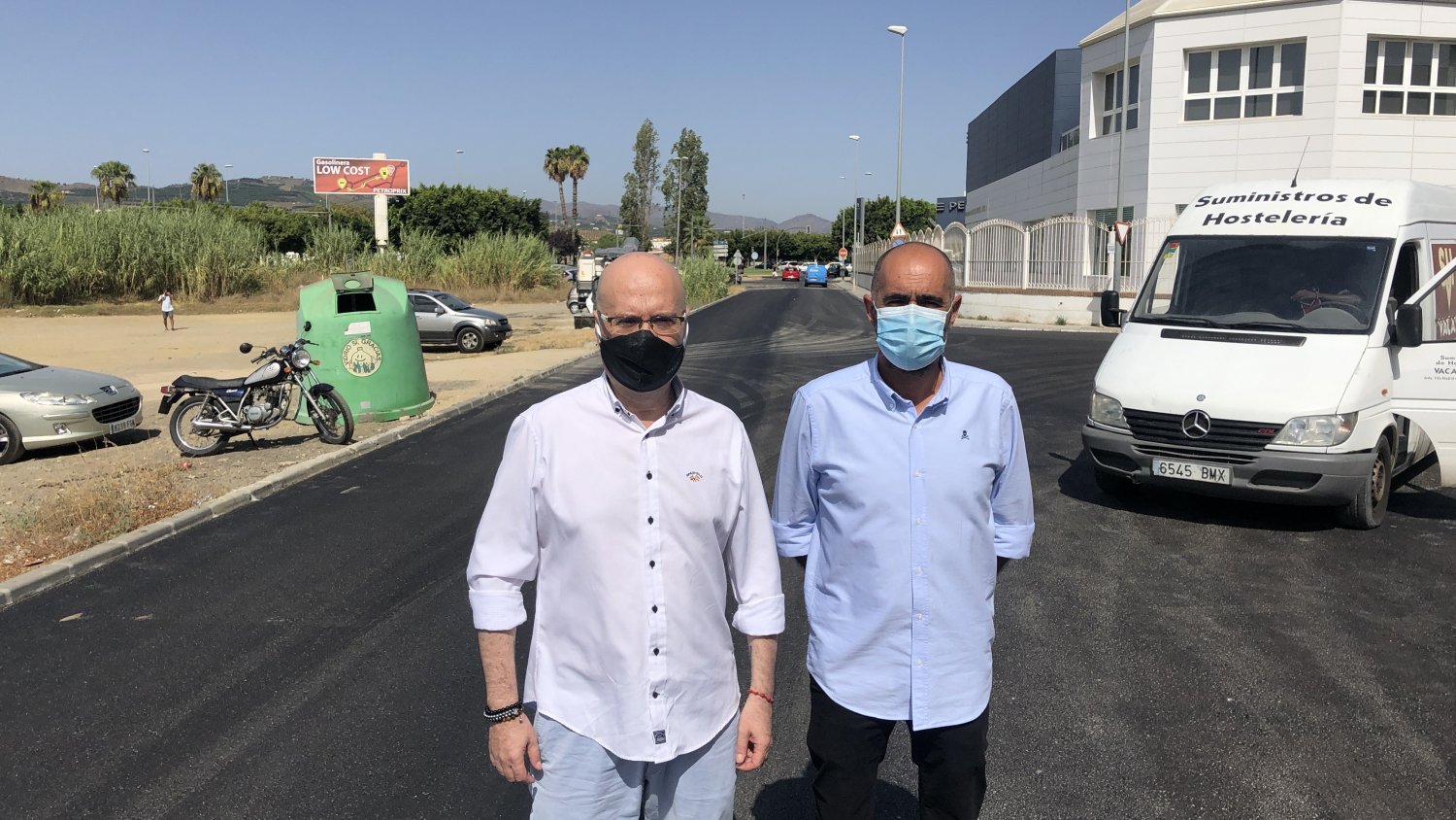 Infraestructuras de Vélez - Málaga arranca su plan de asfaltado en la calle Julio Romero de Torres