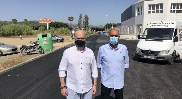 Infraestructuras de Vélez - Málaga arranca su plan de asfaltado en la calle Julio Romero de Torres