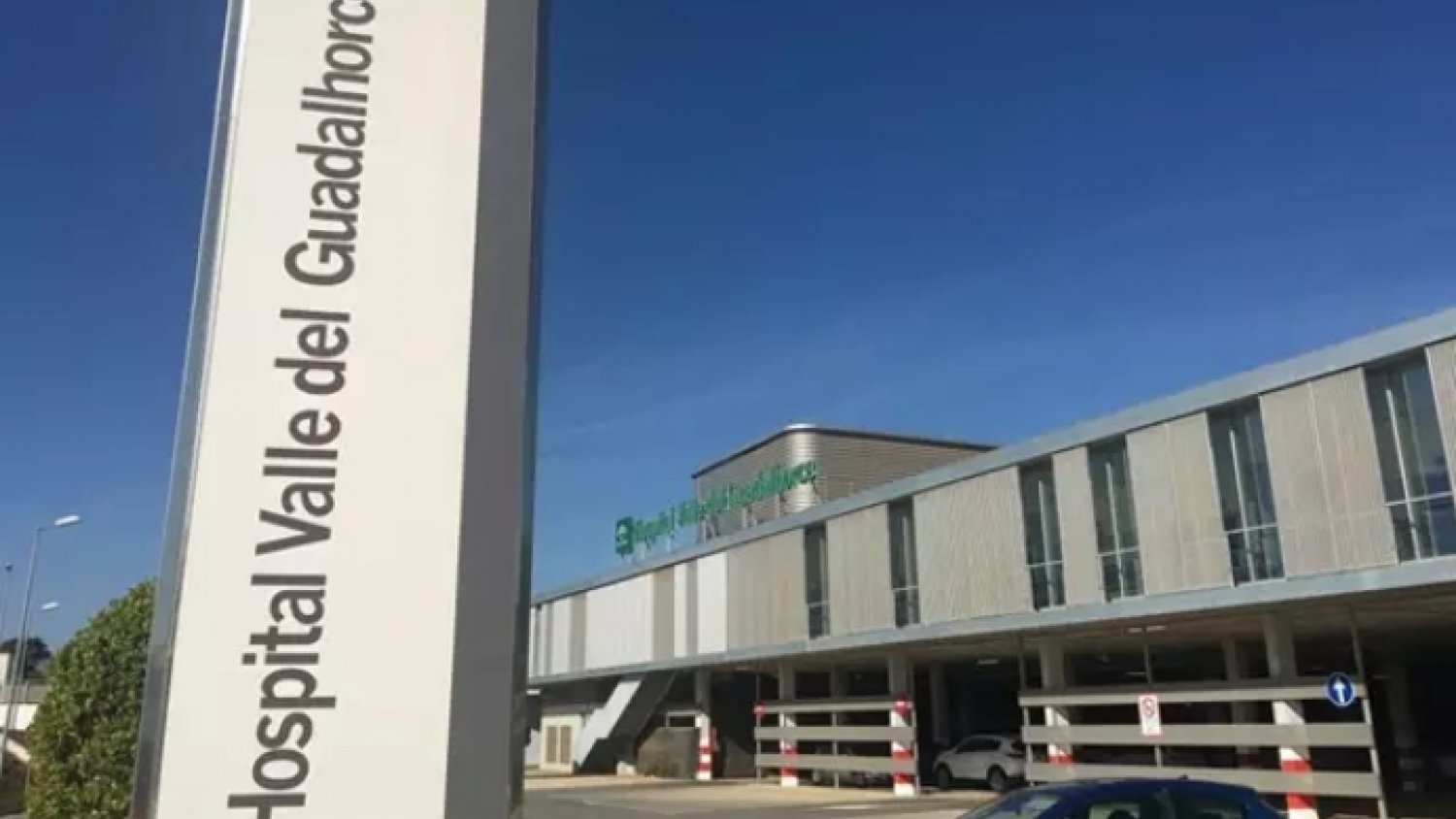 Cinco heridos en un accidente de tráfico con tres vehículos en Casarabonela en Málaga