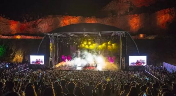 Starlite Marbella cancela las actuaciones programadas en la zona de ocio nocturno