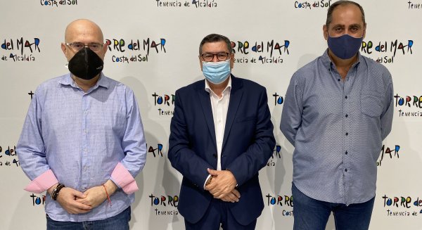 Vélez- Málaga realiza nuevas mejoras en parques infantiles y zonas de ocio al aire libre