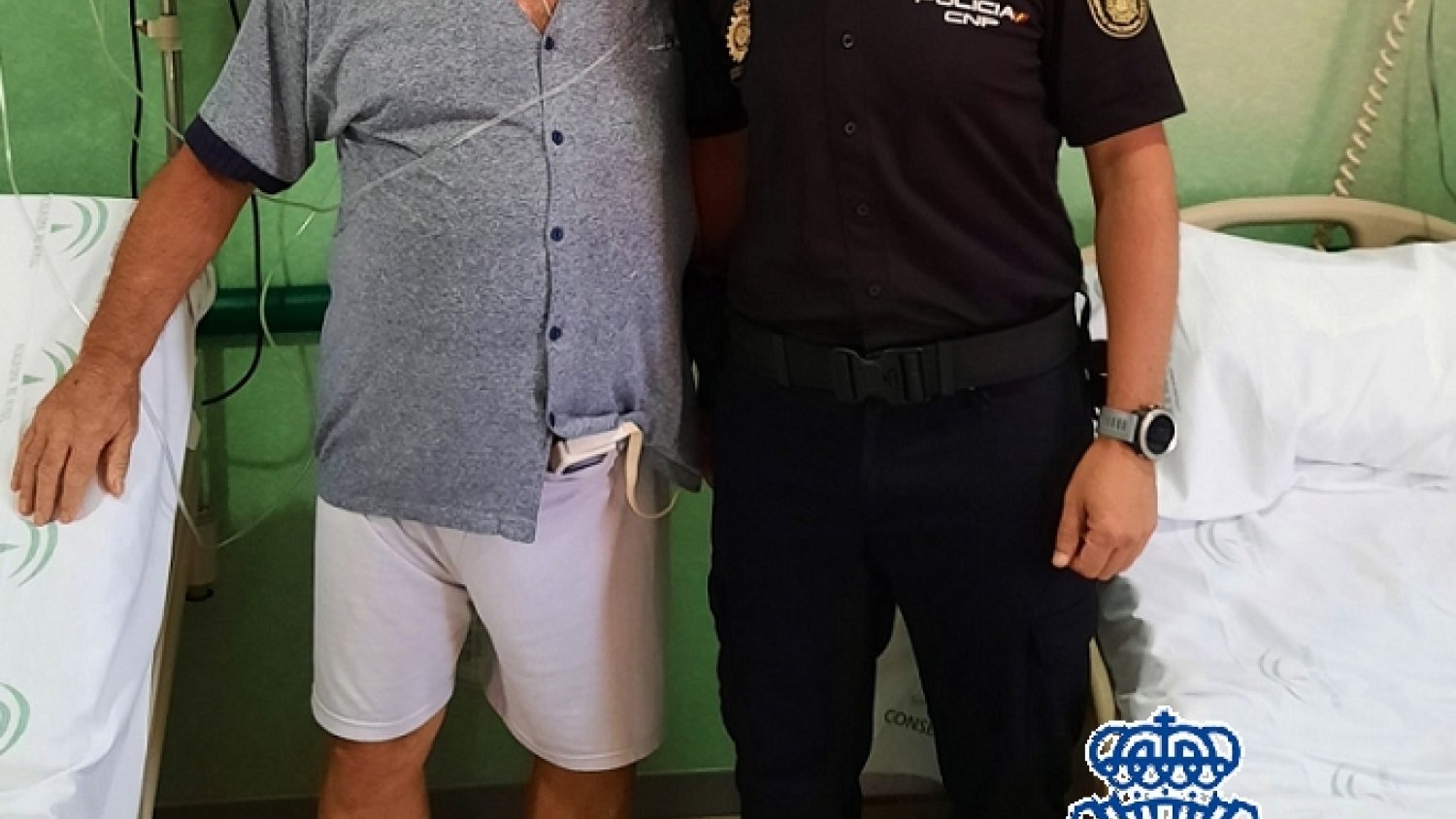 Policía Nacional salva la vida a un hombre con parada cardíaca cenando en un restaurante de Málaga