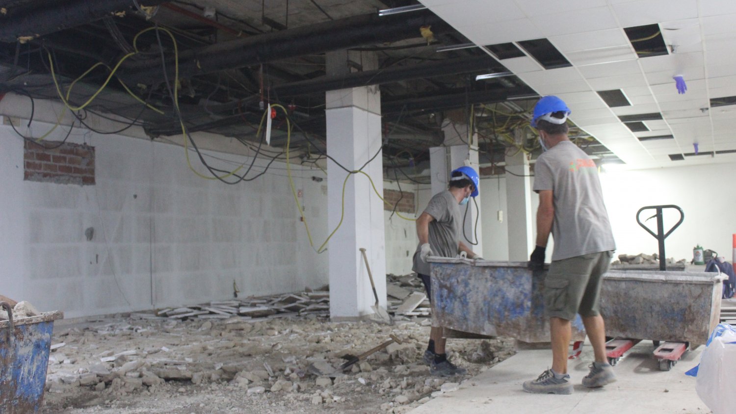 El Área Sanitaria Este de Málaga-Axarquía inicia la construcción y traslado de su Sala de Extracciones