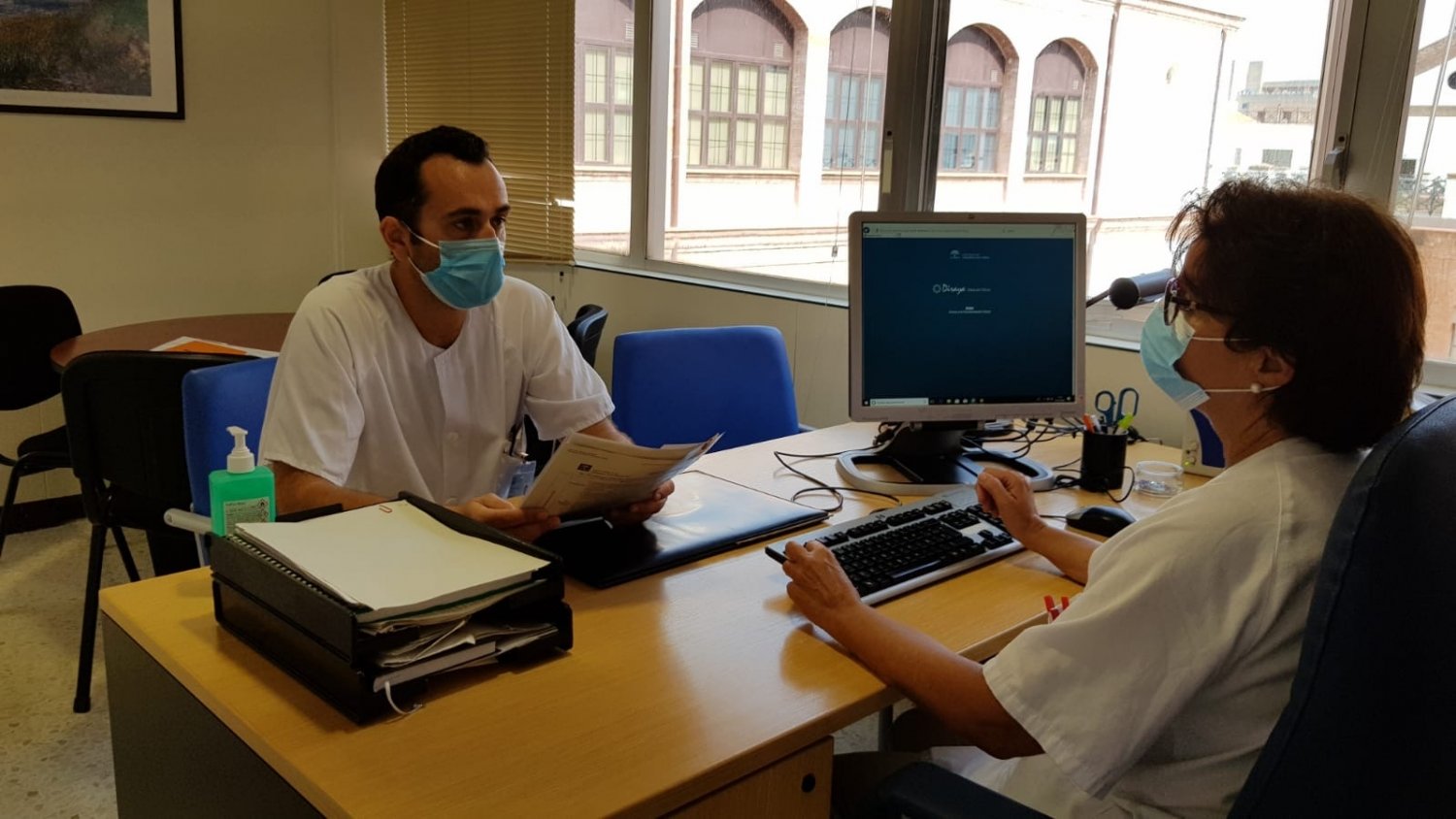 Las enfermeras del Regional de Málaga realizan 40.000 intervenciones al año con pacientes crónicos