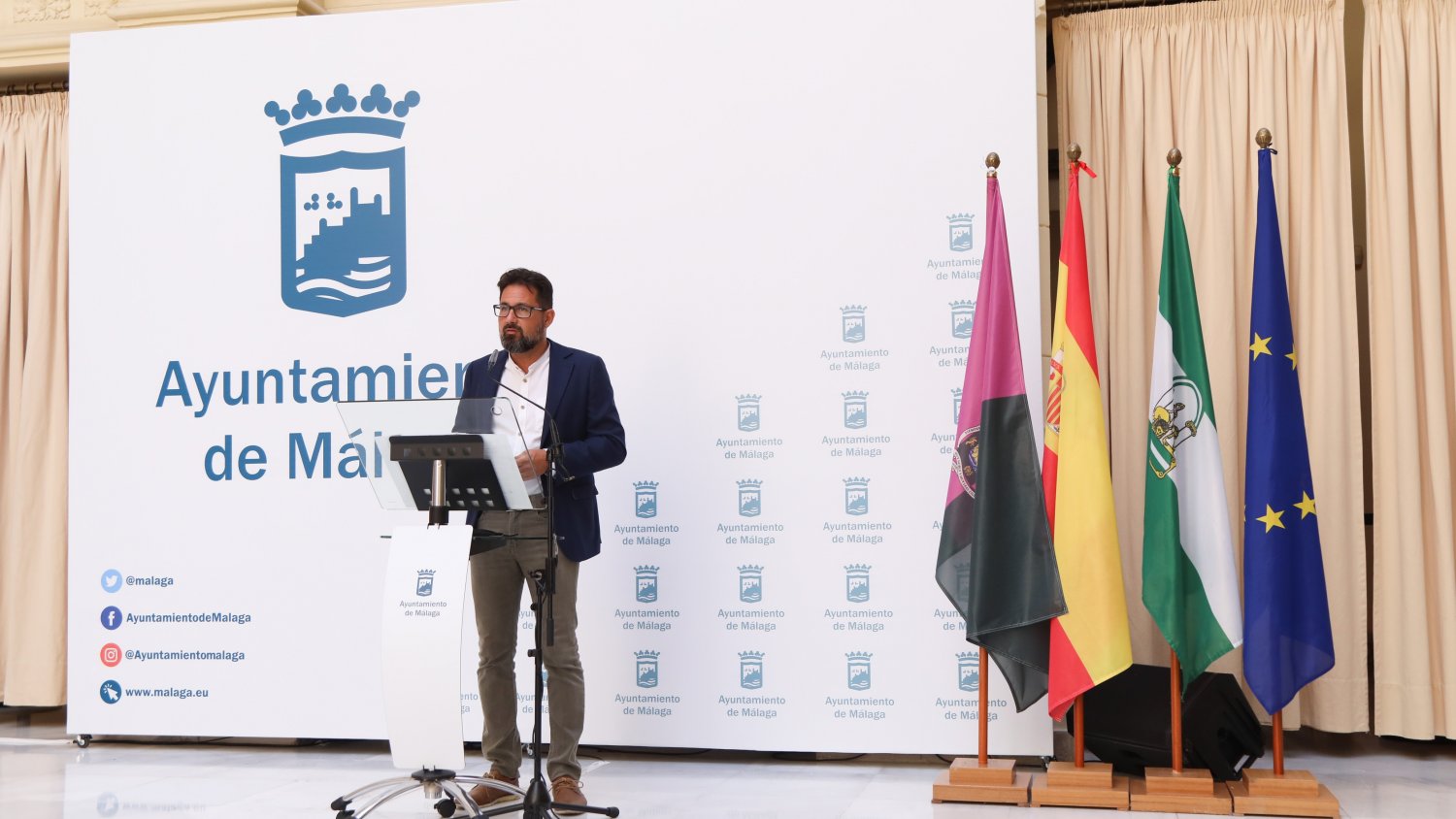 El Ayuntamiento afirma que ha ofrecido atención social a 27.812 personas de marzo a junio