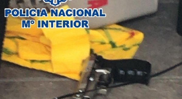 La Policía Nacional detiene a un menor por el atraco frustrado a un supermercado en Málaga