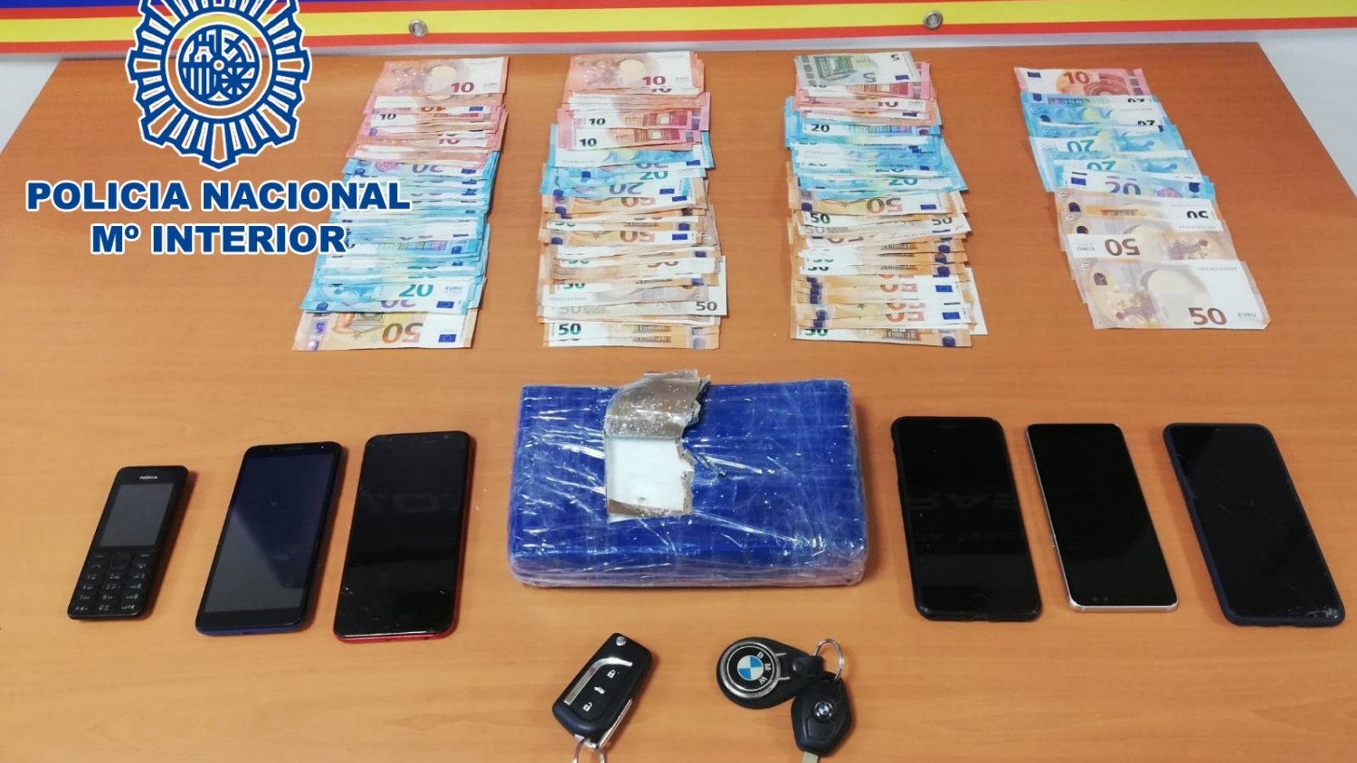 La Policía Nacional frustra una operación de compraventa de cocaína en una gasolinera en Estepona